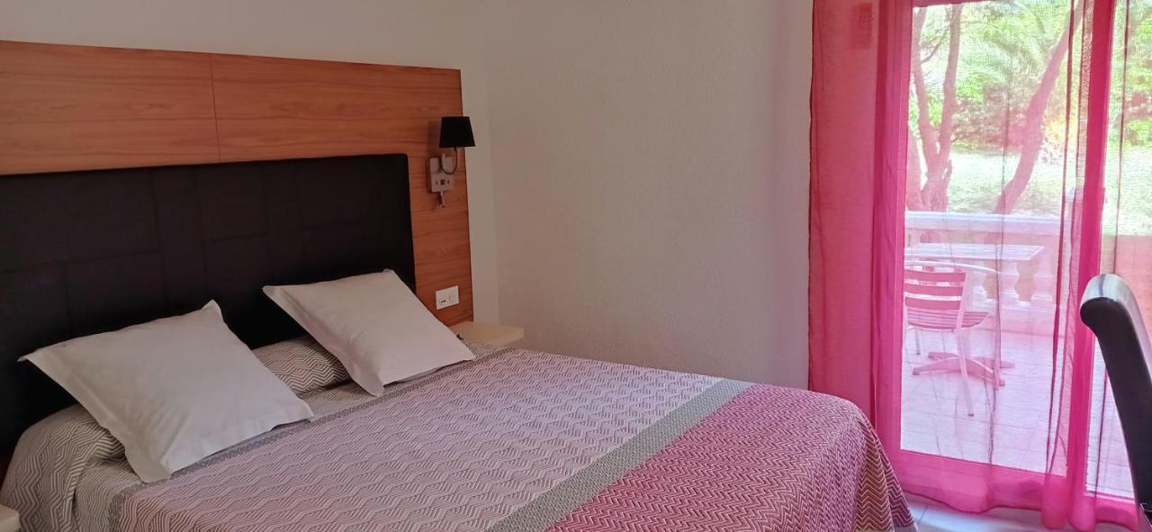 Brit Hotel Confort Helios Agde Exteriör bild